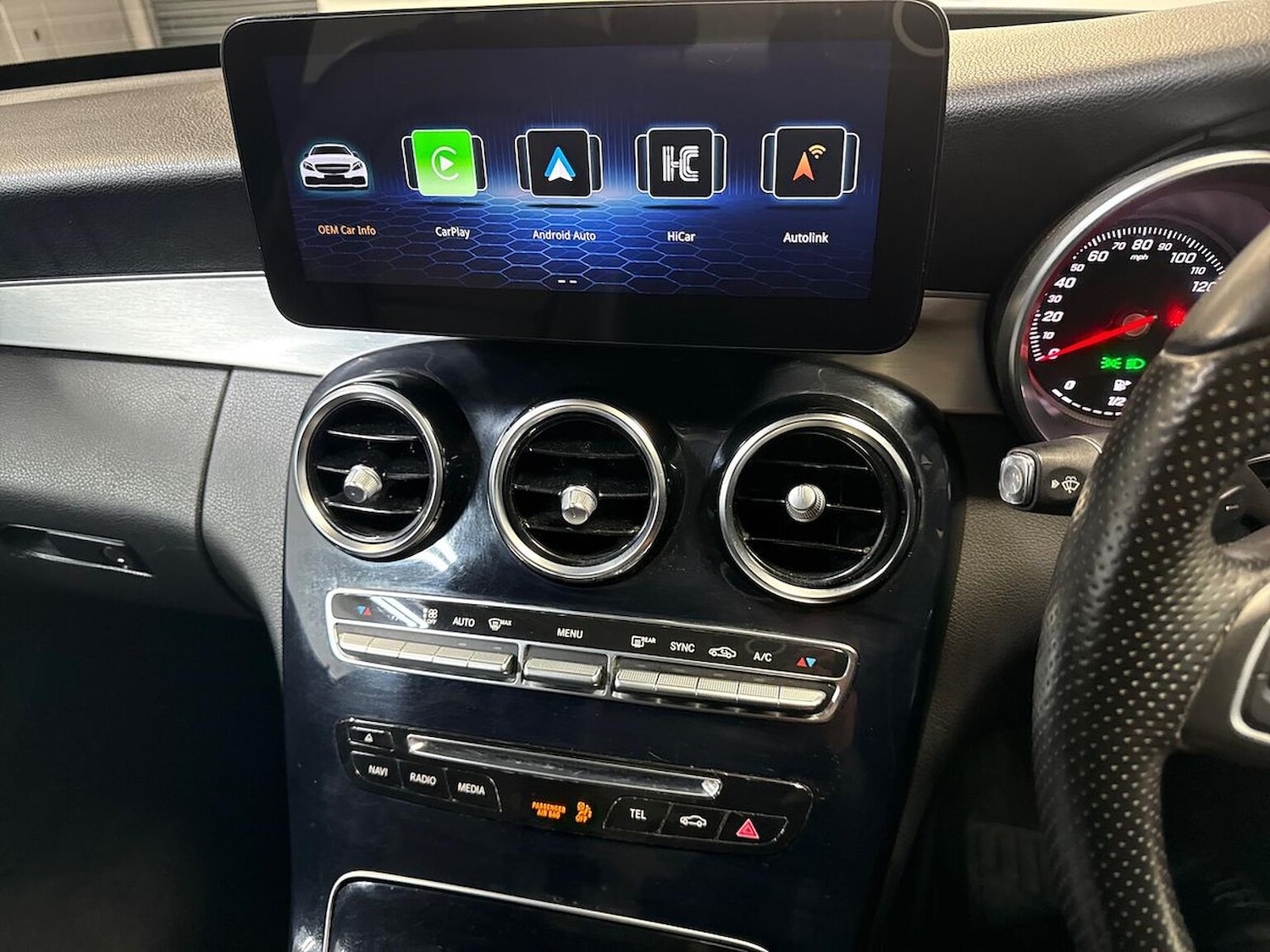 Used Mercedes-Benz C Class 2016 for sale - 77034617: Photo 23