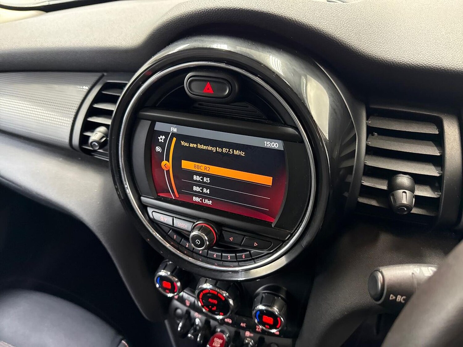 Used MINI Hatch 2019 for sale - 78191908: Photo 11