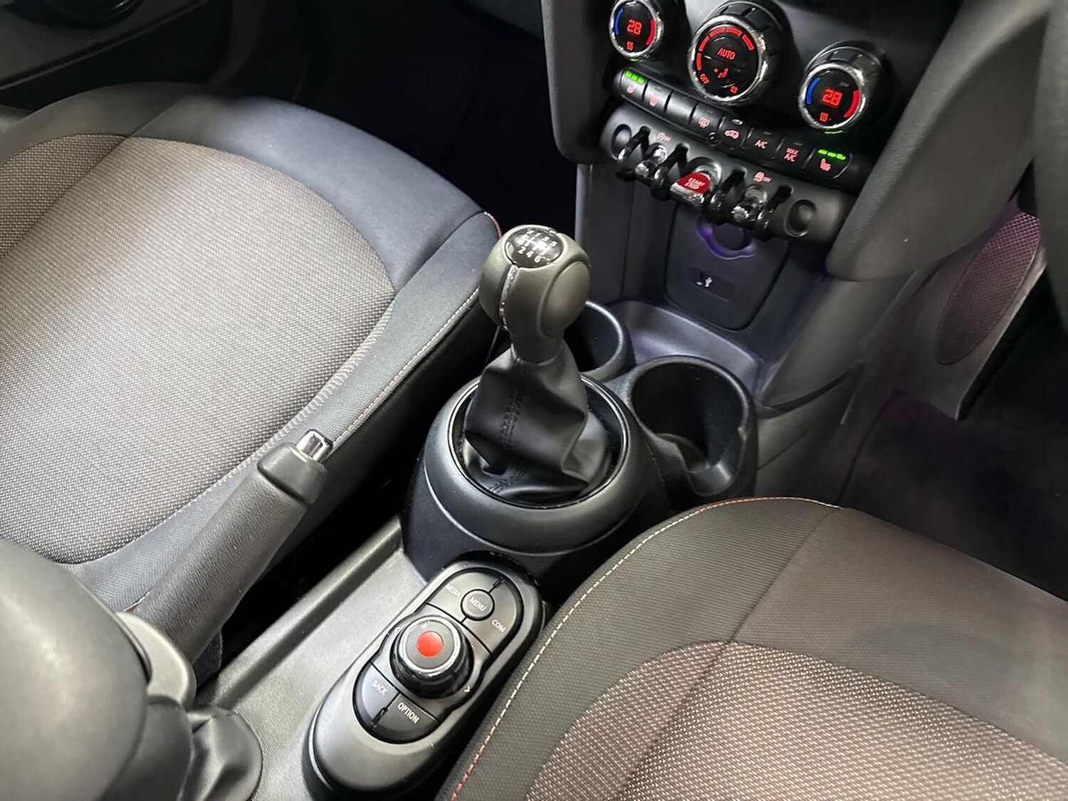 Used MINI Hatch 2019 for sale - 78191908: Photo 13