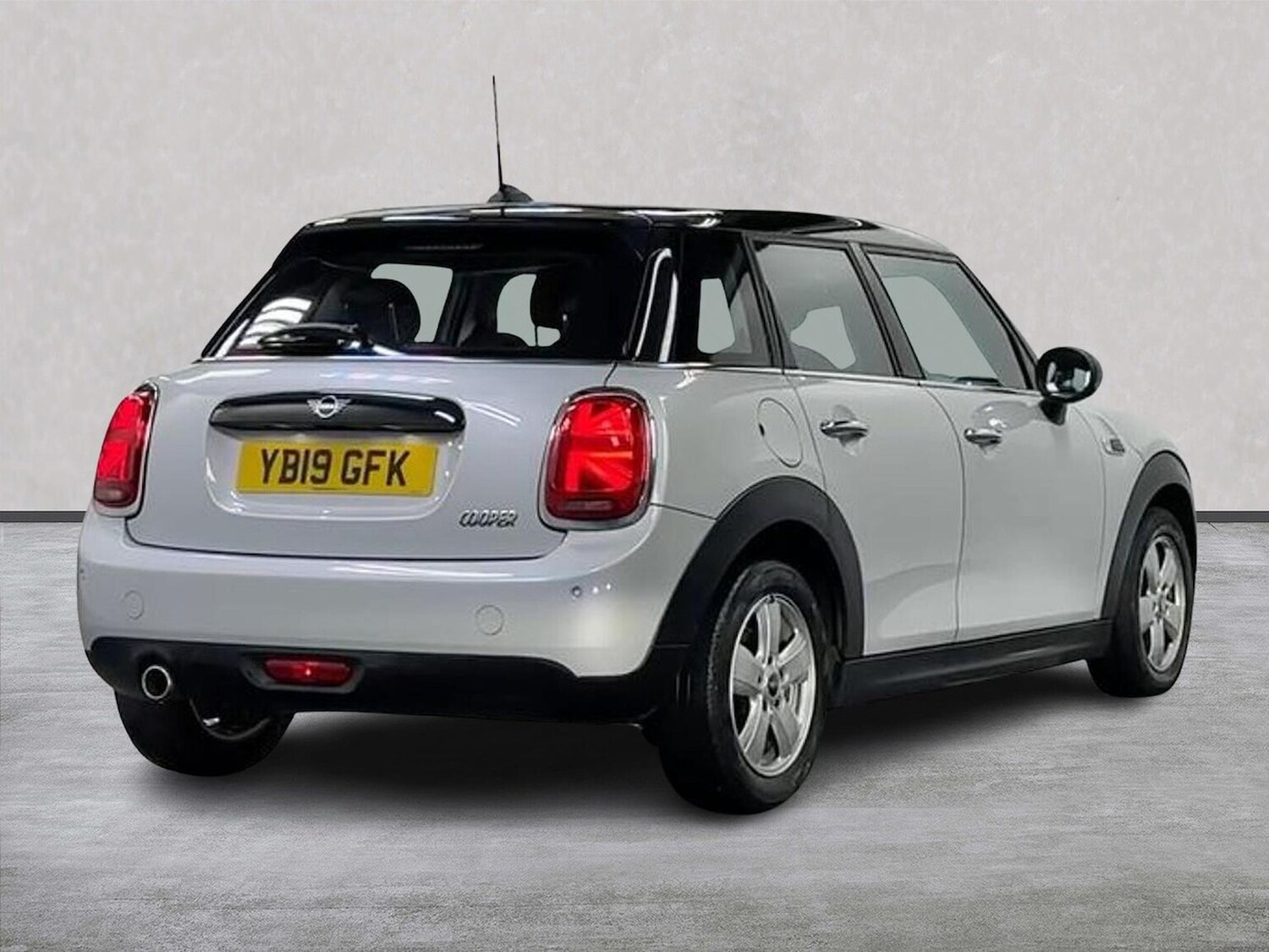 Used MINI Hatch 2019 for sale - 78191908: Photo 18