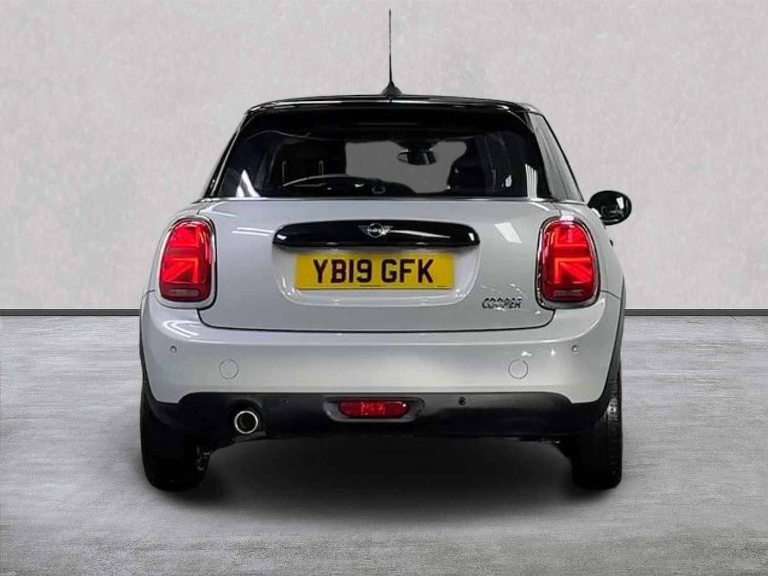 Used MINI Hatch 2019 for sale - 78191908: Photo 4