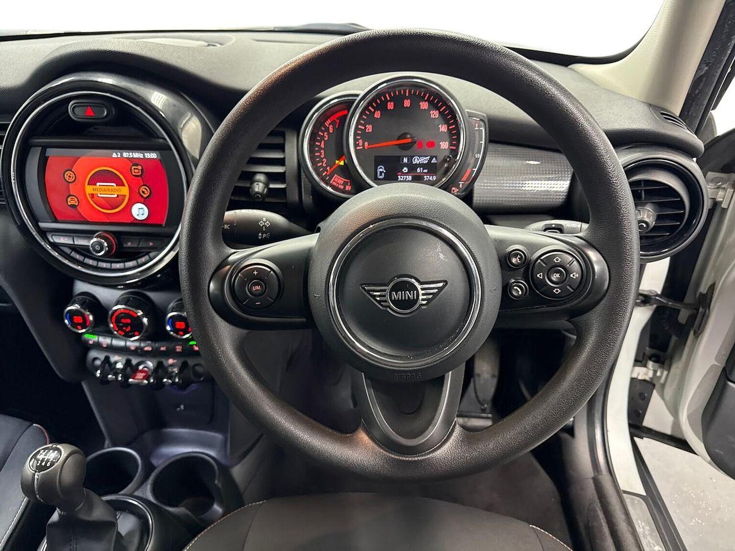 Used MINI Hatch 2019 for sale - 78191908: Photo 9