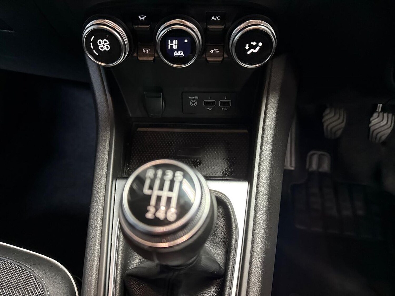 Used Renault Captur 2022 for sale - 77487760: Photo 12