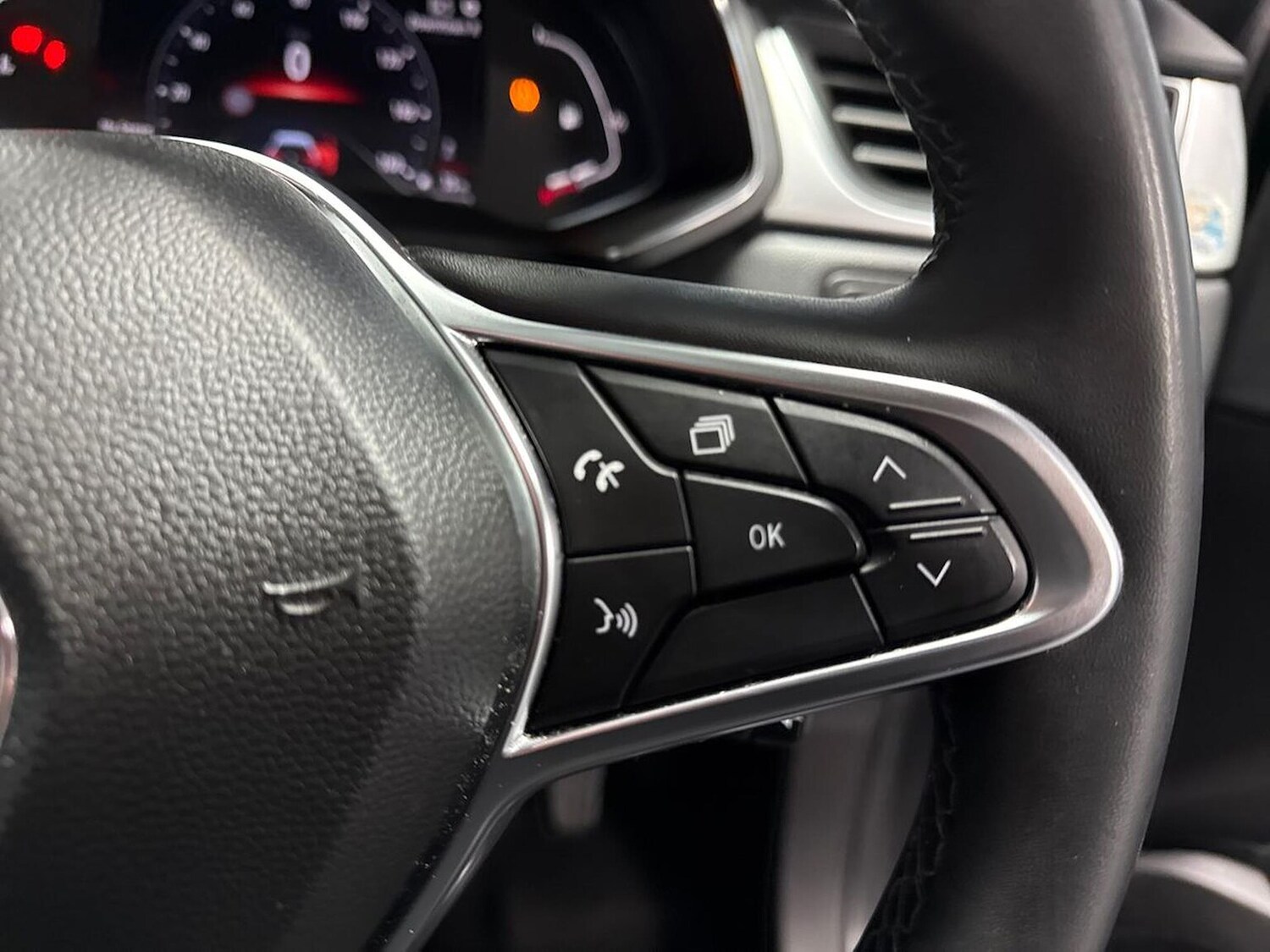 Used Renault Captur 2022 for sale - 77487760: Photo 25