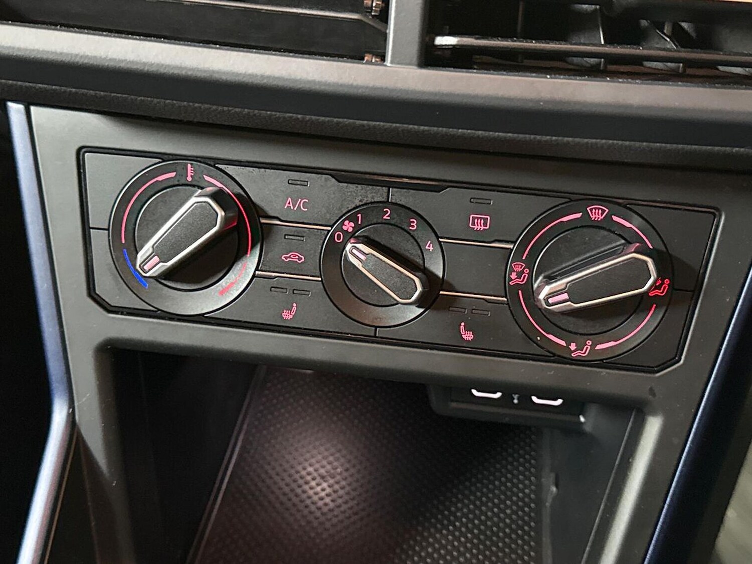 Used Volkswagen Polo 2020 for sale - 78192018: Photo 14