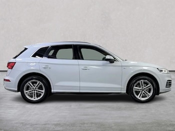 Used Audi Q5 2019 for sale - 78415122: Photo
