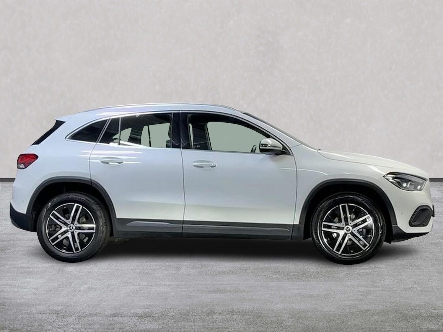 Used Mercedes-Benz GLA 2022 for sale - 77489313: Photo 3