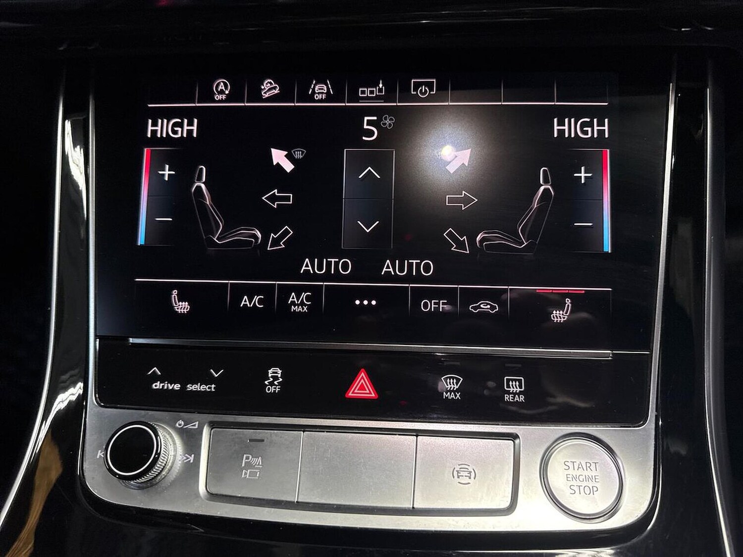 Used Audi Q8 2019 for sale - 76490604: Photo 22