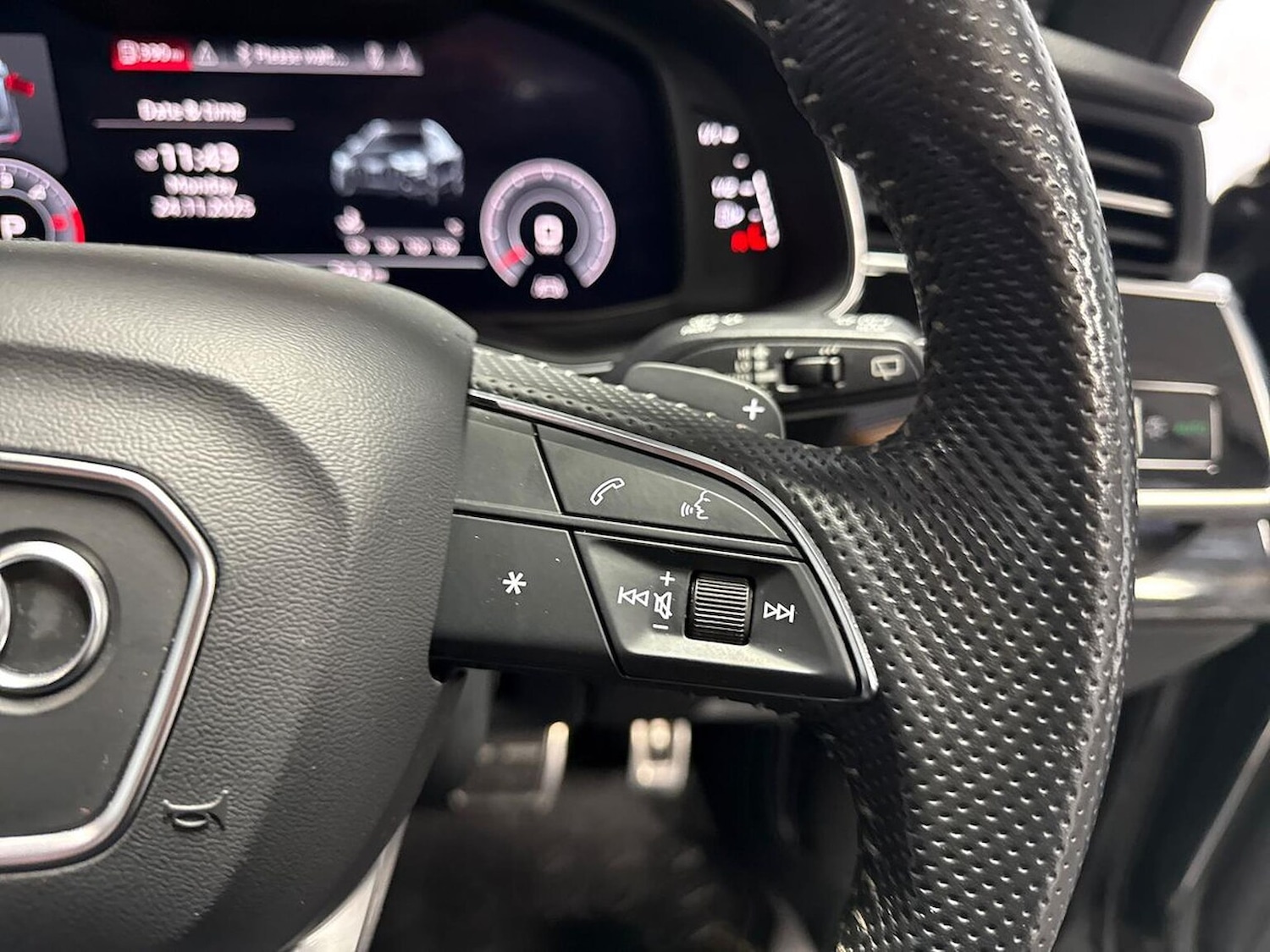 Used Audi Q8 2019 for sale - 76490604: Photo 25