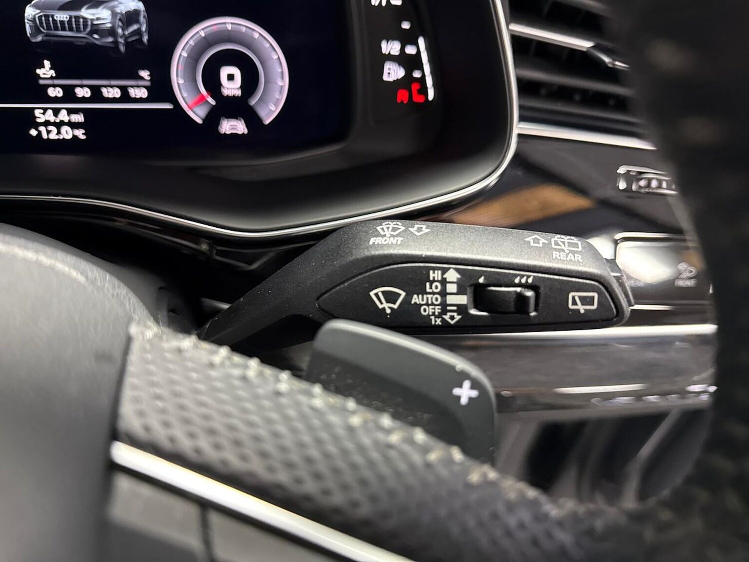 Used Audi Q8 2019 for sale - 76490604: Photo 27