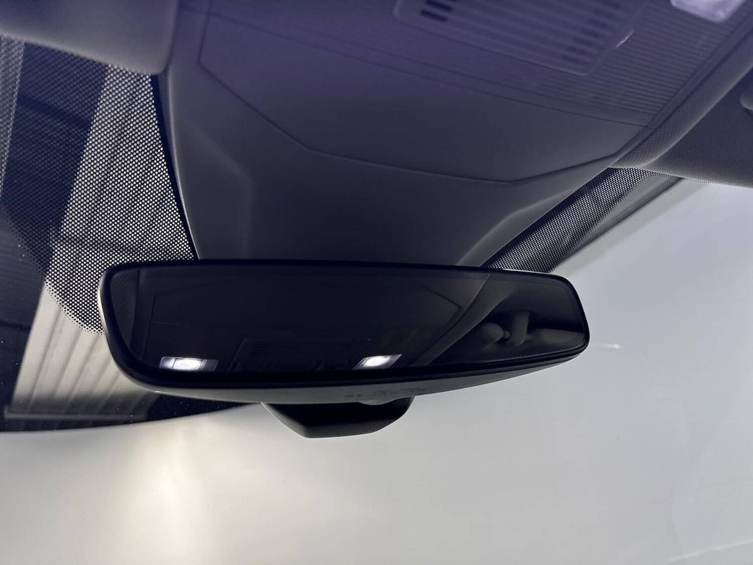 Used Volkswagen T-Cross 2023 for sale - 76064348: Photo 14