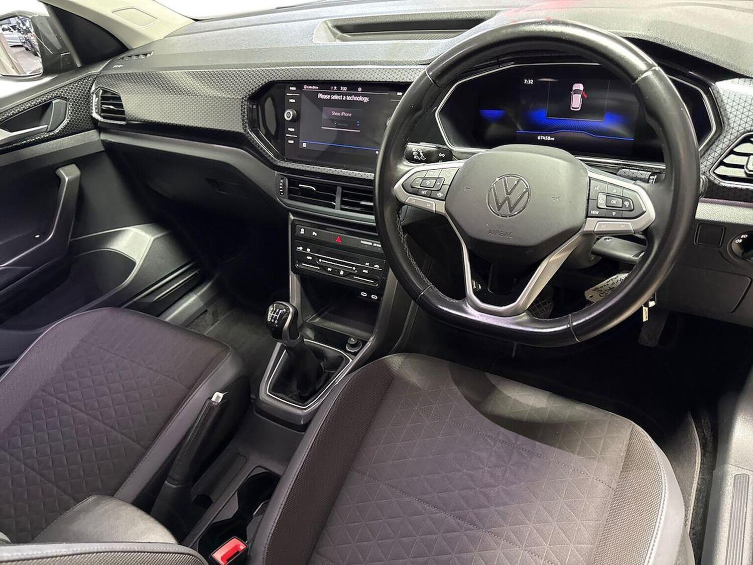 Used Volkswagen T-Cross 2023 for sale - 76064348: Photo 15