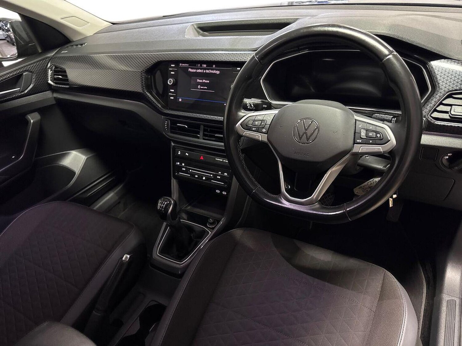 Used Volkswagen T-Cross 2023 for sale - 76064348: Photo 8