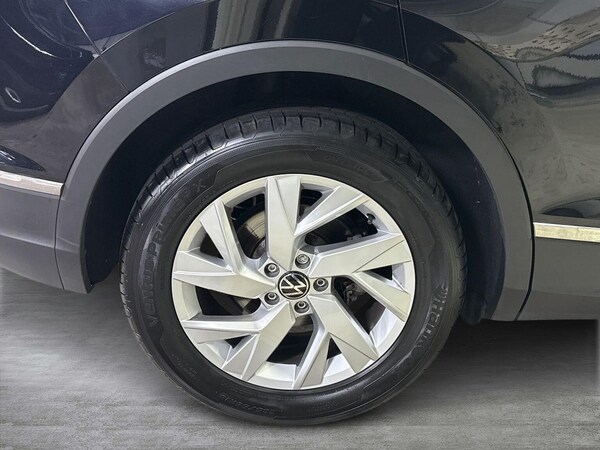 Used Volkswagen Tiguan 2024 for sale - 76170762: Photo 6