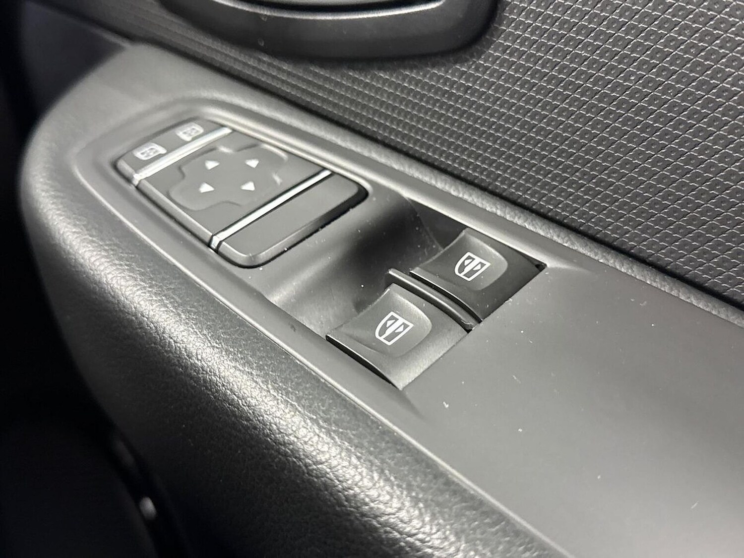 Used Renault Clio 2019 for sale - 78211159: Photo 23