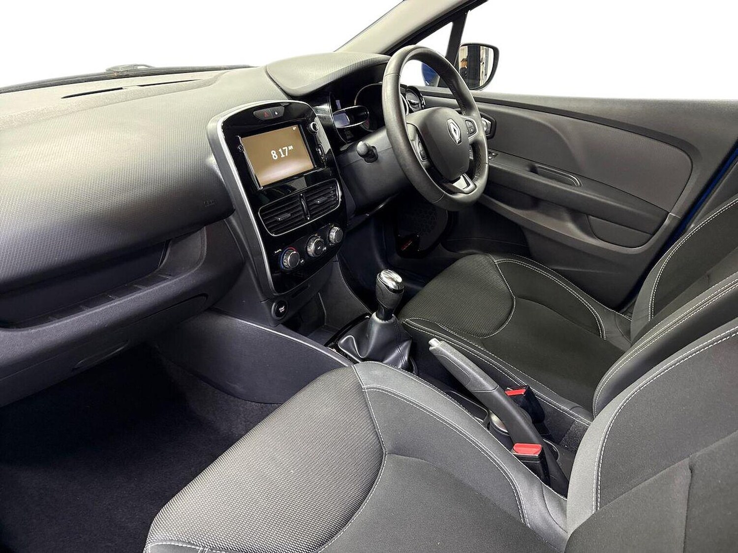 Used Renault Clio 2019 for sale - 78211159: Photo 9