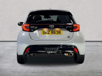 Used Toyota Yaris 2023 for sale - 76134310: Photo 4