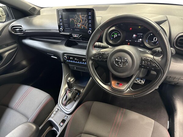 Used Toyota Yaris 2023 for sale - 76134310: Photo 8