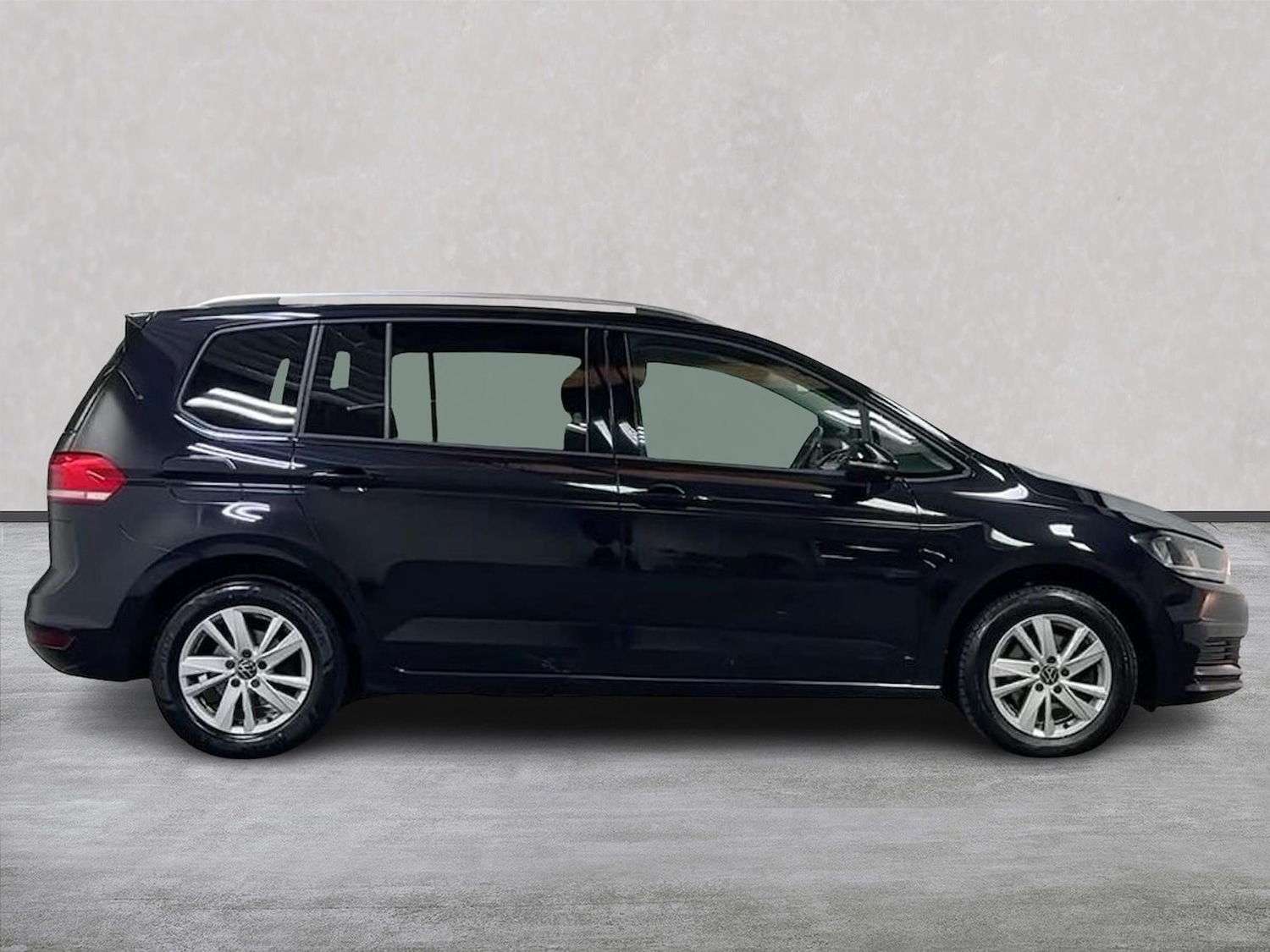 Used Volkswagen Touran 2022 for sale - 78191429: Photo 3