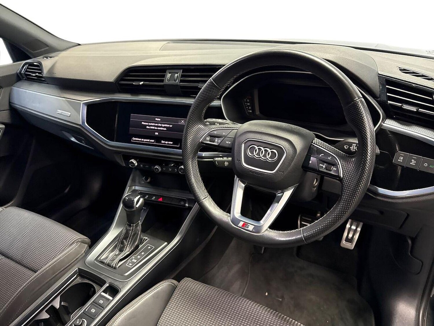 Used Audi Q3 2022 for sale - 76369086: Photo 8