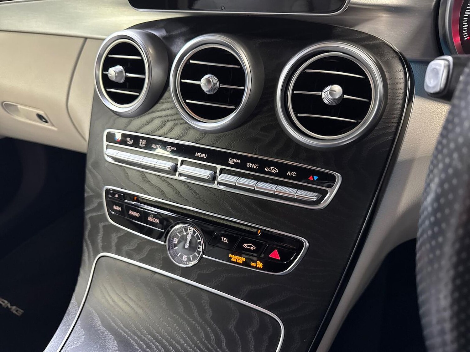 Used Mercedes-Benz C-Class 2017 for sale - 76064361: Photo 13
