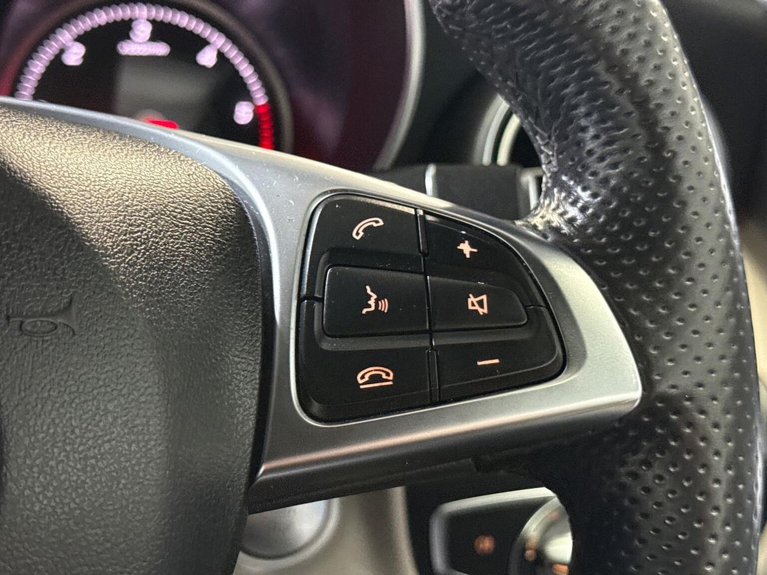 Used Mercedes-Benz C-Class 2017 for sale - 76064361: Photo 25