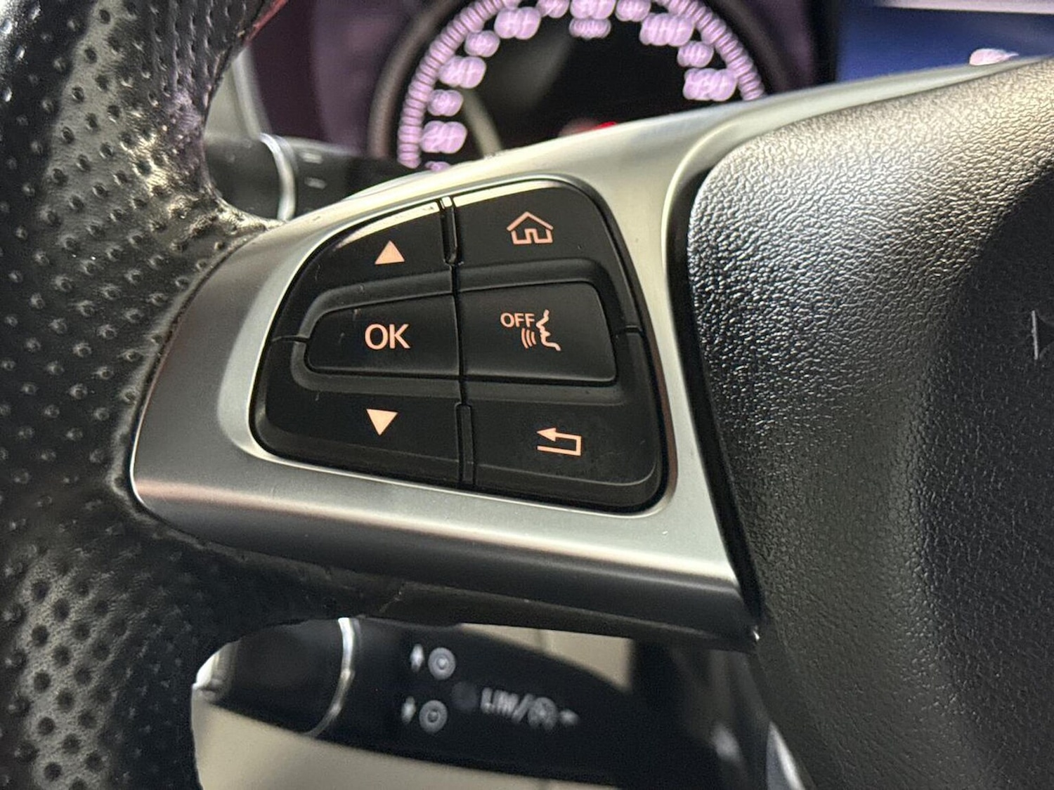 Used Mercedes-Benz C-Class 2017 for sale - 76064361: Photo 26