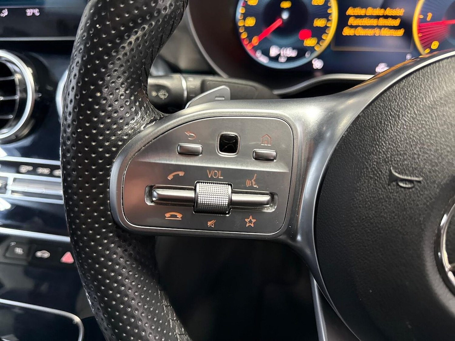 Used Mercedes-Benz C Class 2019 for sale - 76749006: Photo 24