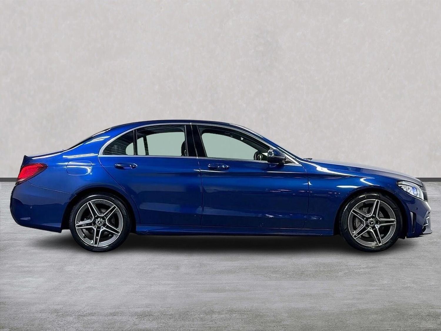 Used Mercedes-Benz C Class 2019 for sale - 76749006: Photo 3