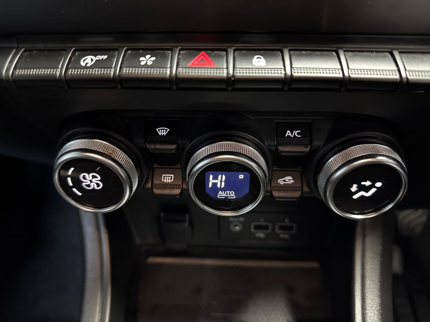 Used Renault Captur 2022 for sale - 76969012: Photo 22