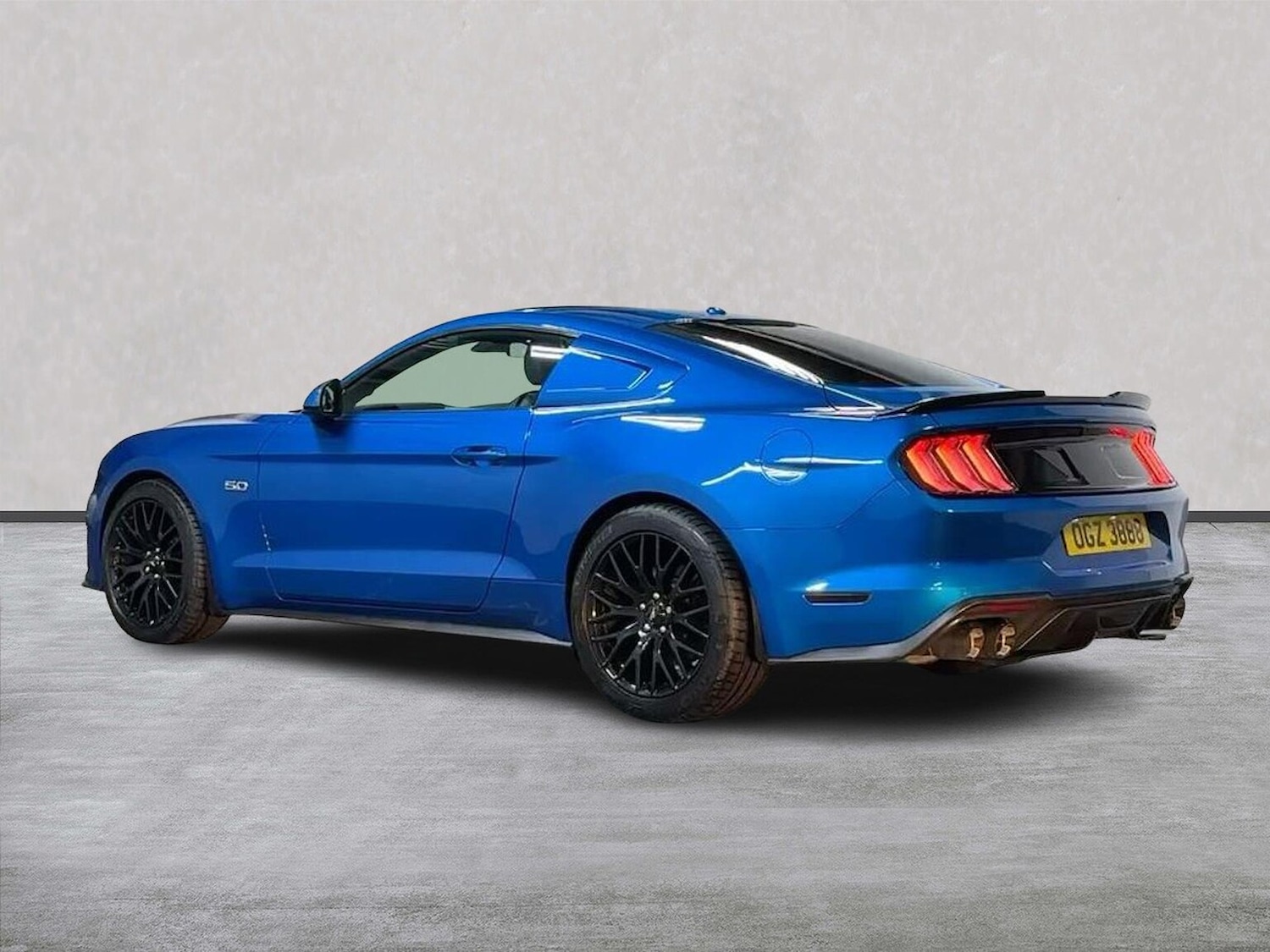 Used Ford Mustang 2019 for sale - 77489248: Photo 2