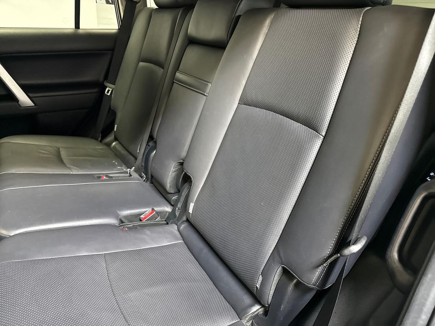 Used Toyota Land Cruiser 2023 for sale - 76418214: Photo 16