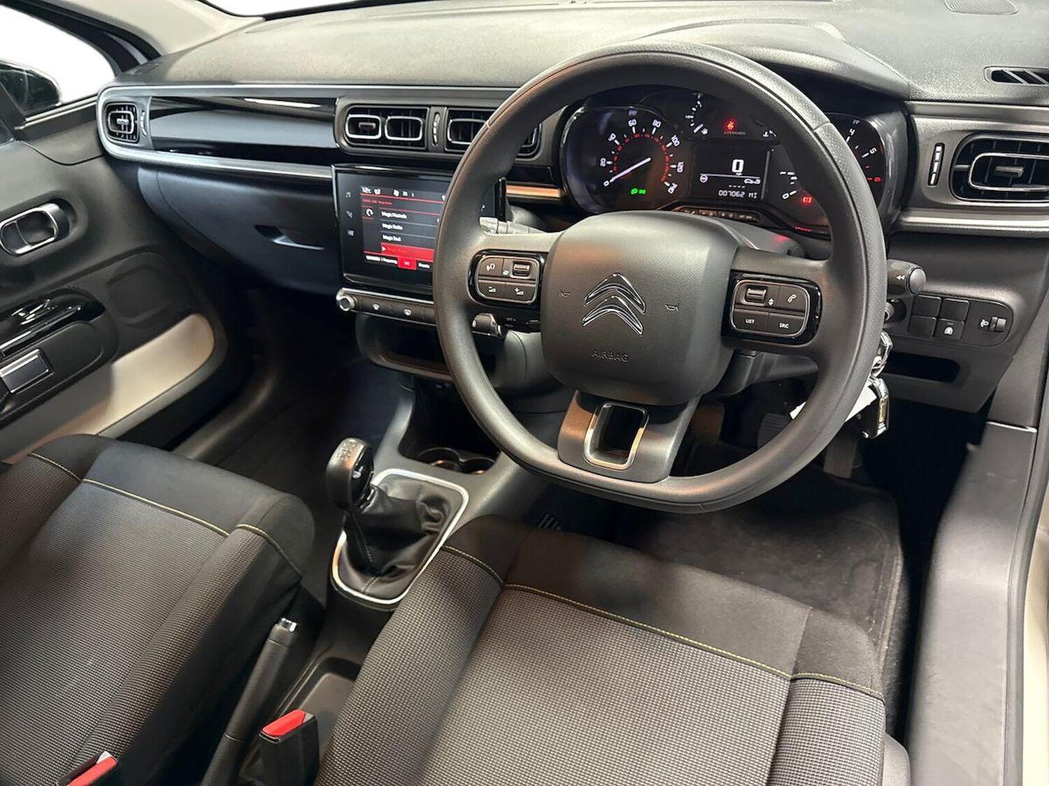 Used Citroen C3 2024 for sale - 77487833: Photo 15