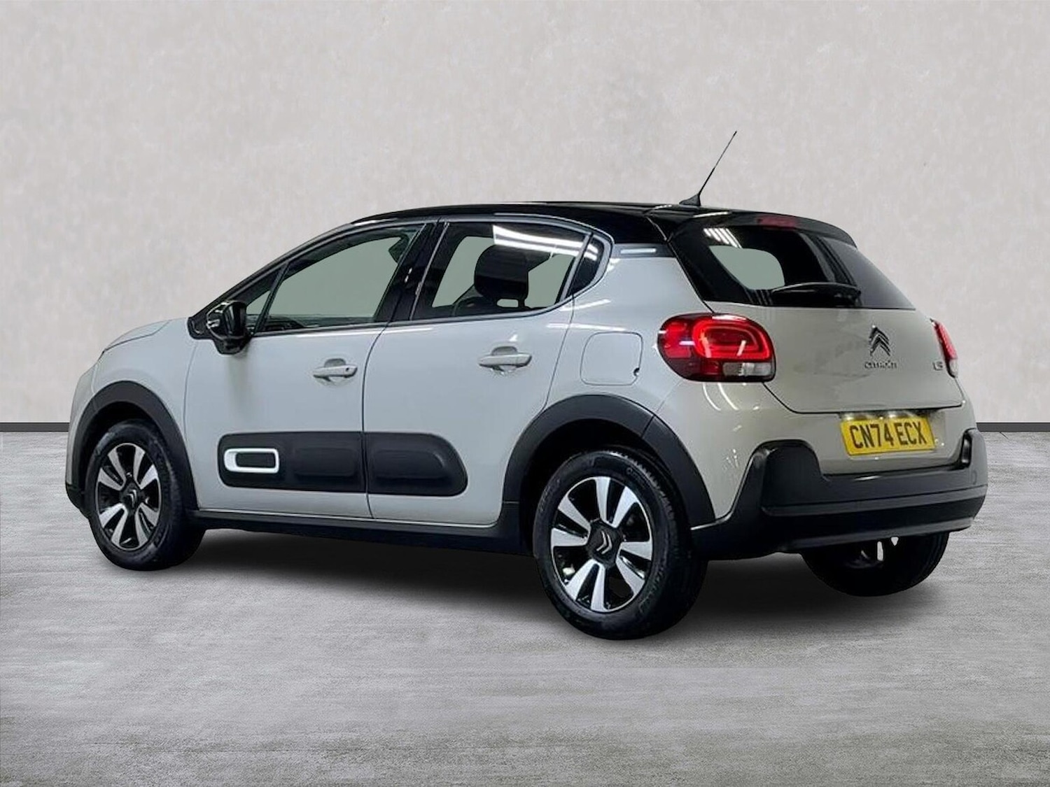 Used Citroen C3 2024 for sale - 77487833: Photo 2