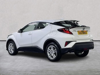 Used Toyota C-HR 2023 for sale - 78691862: Photo