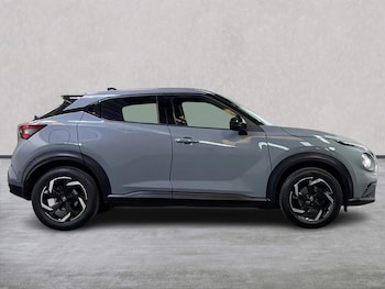Used Nissan Juke 2023 for sale - 78703545: Photo