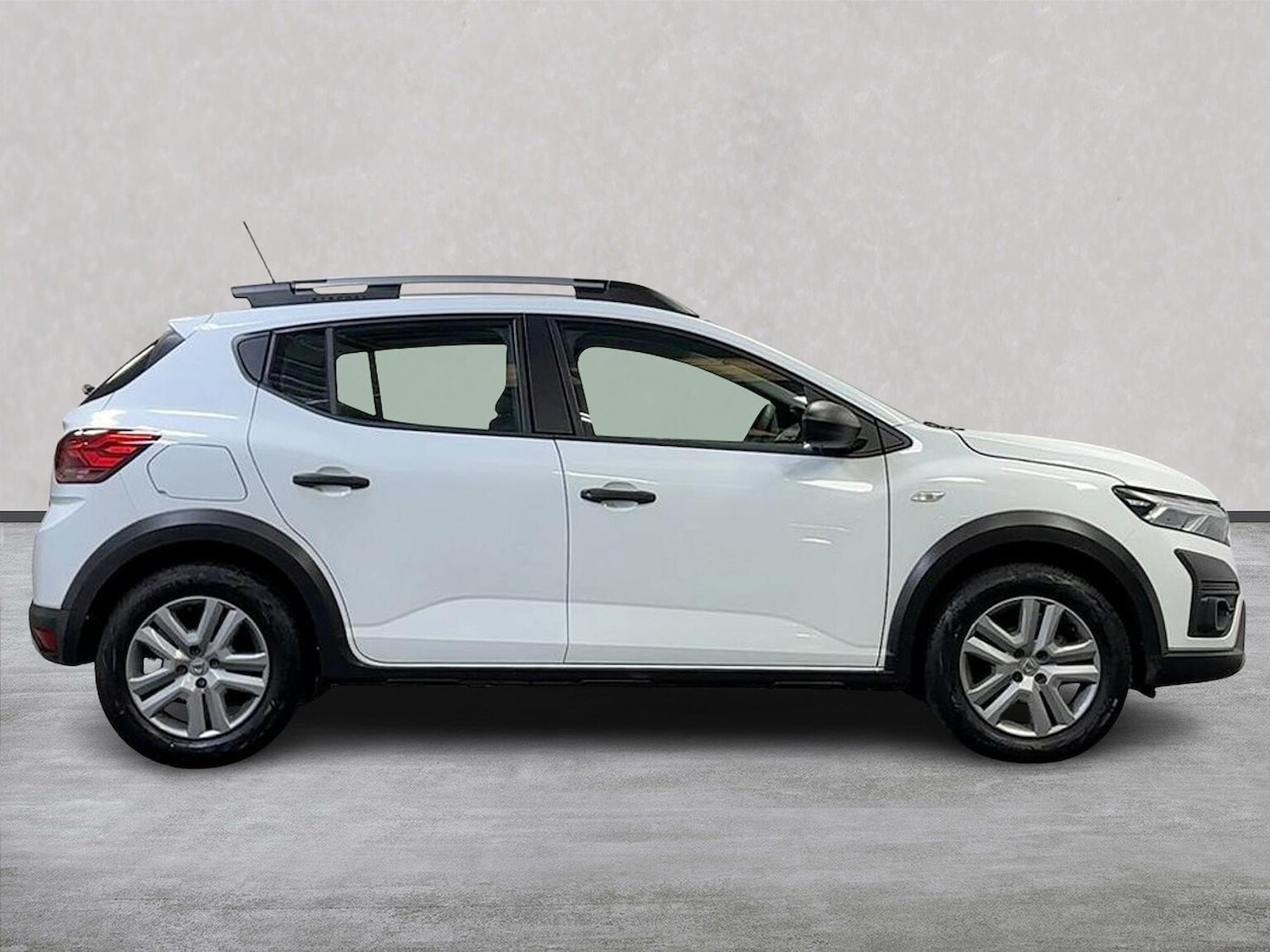 Used Dacia Sandero Stepway 2022 for sale - 76471049: Photo 3