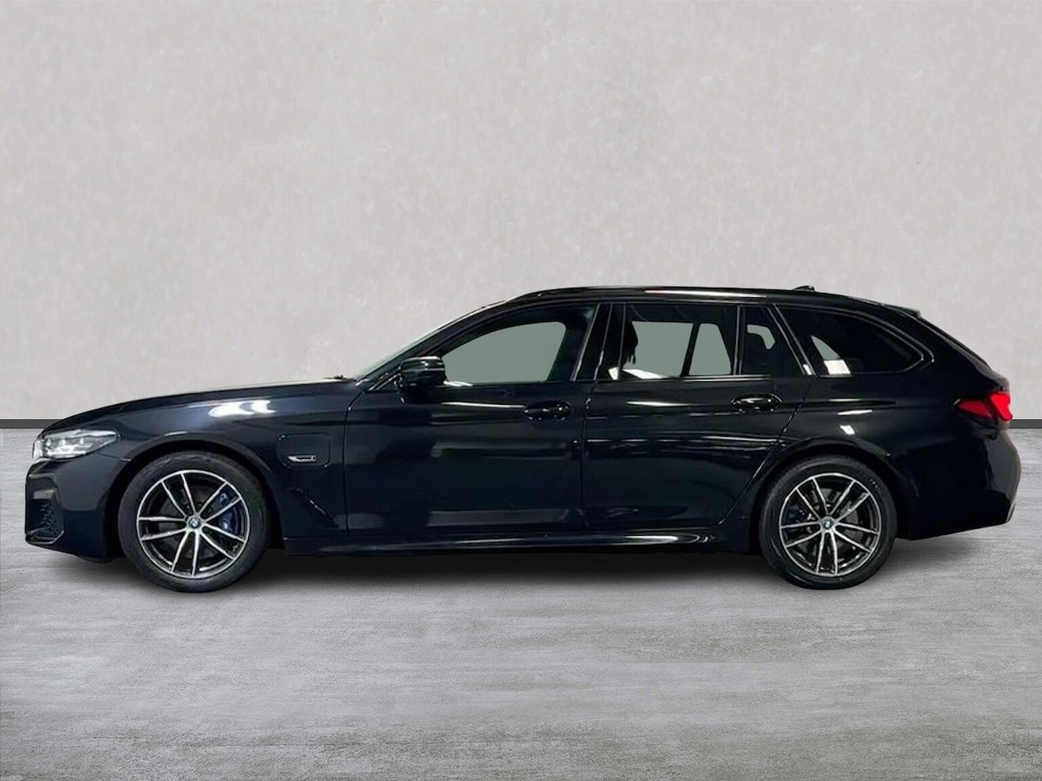 Used BMW 5 Series 2023 for sale - 77487887: Photo 19