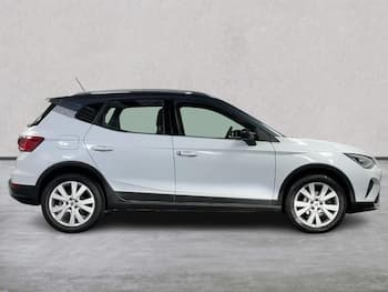 Used SEAT Arona 2023 for sale - 79639609: Photo