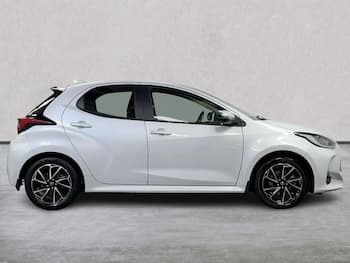 Used Toyota Yaris 2022 for sale - 79724928: Photo