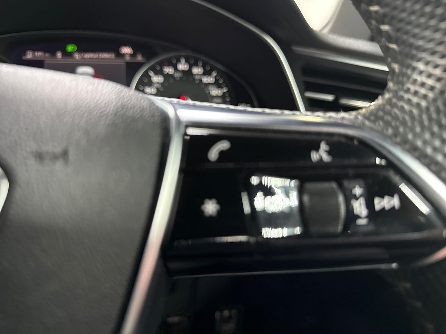 Used Audi A6 2019 for sale - 77085539: Photo 24