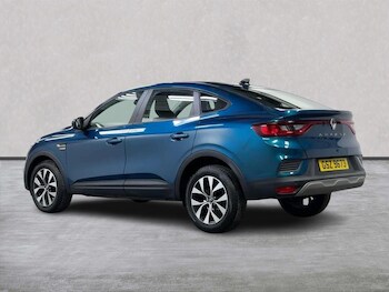 Used Renault Arkana 2023 for sale - 78599536: Photo