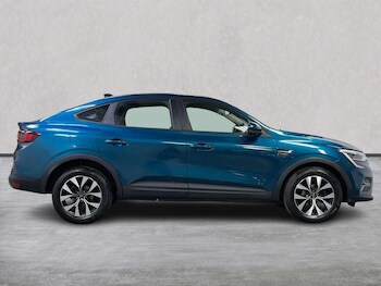 Used Renault Arkana 2023 for sale - 78599536: Photo