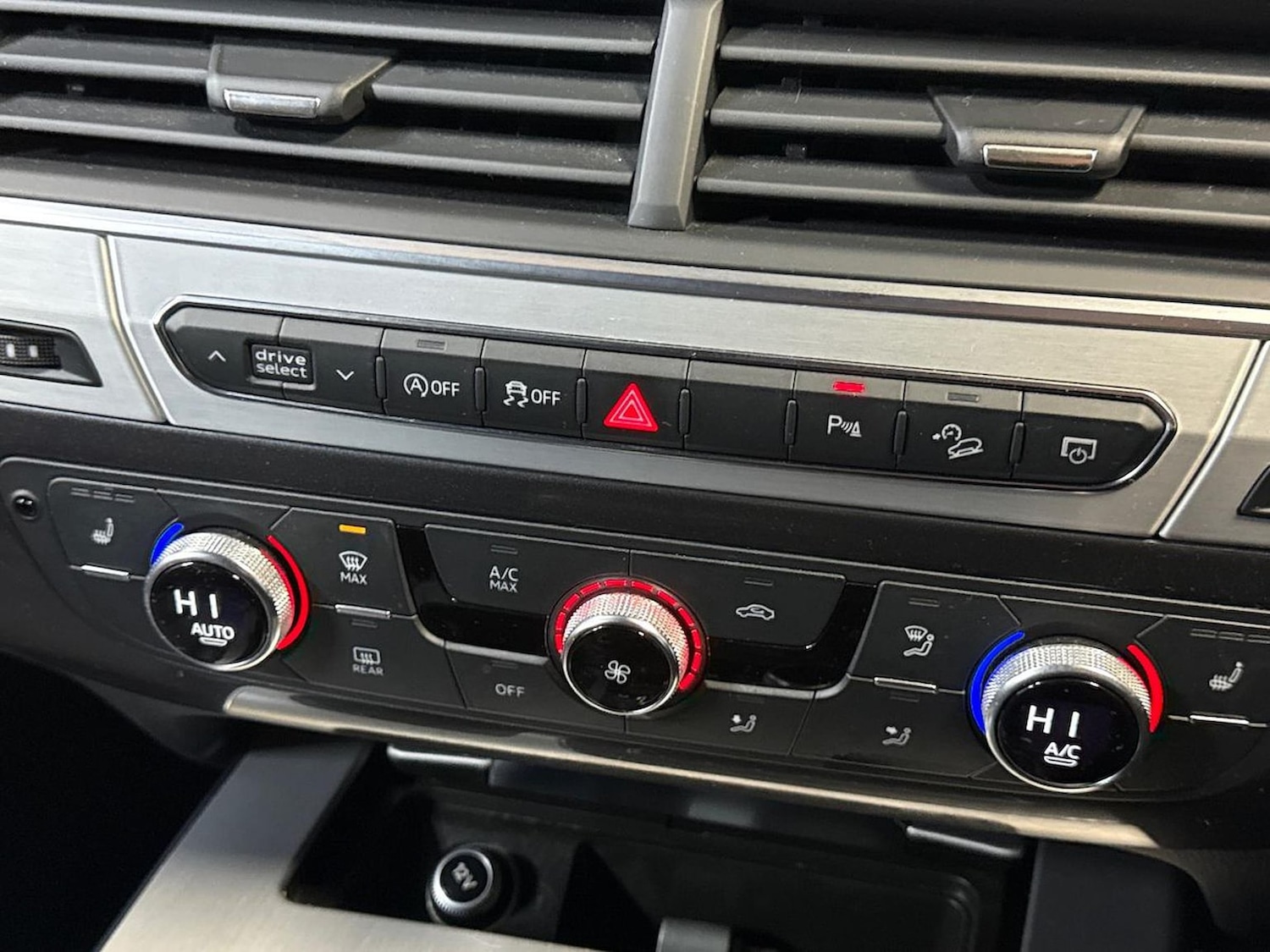 Used Audi Q7 2018 for sale - 77750063: Photo 22