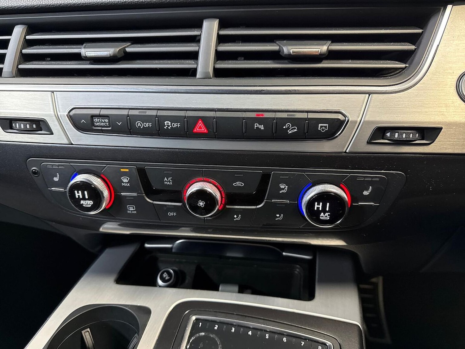 Used Audi Q7 2018 for sale - 77750063: Photo 23