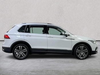Used Volkswagen Tiguan 2023 for sale - 78434244: Photo