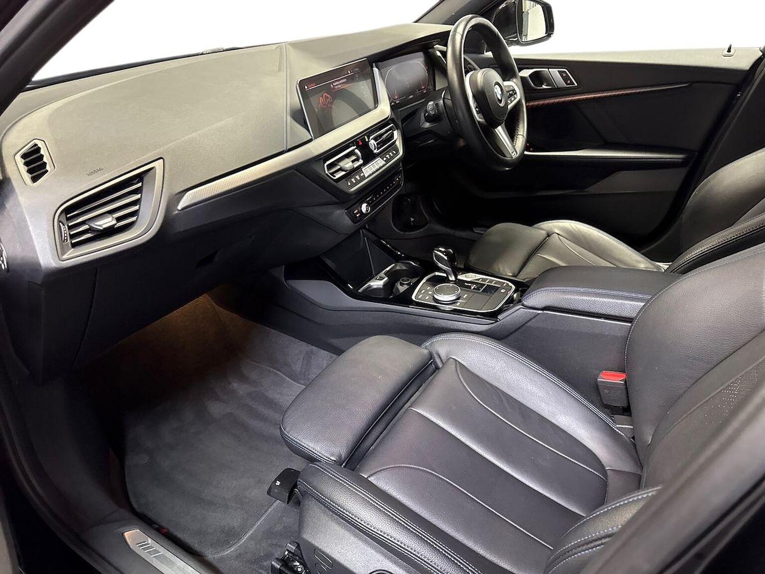 Used BMW 1 Series 2022 for sale - 76687310: Photo 7