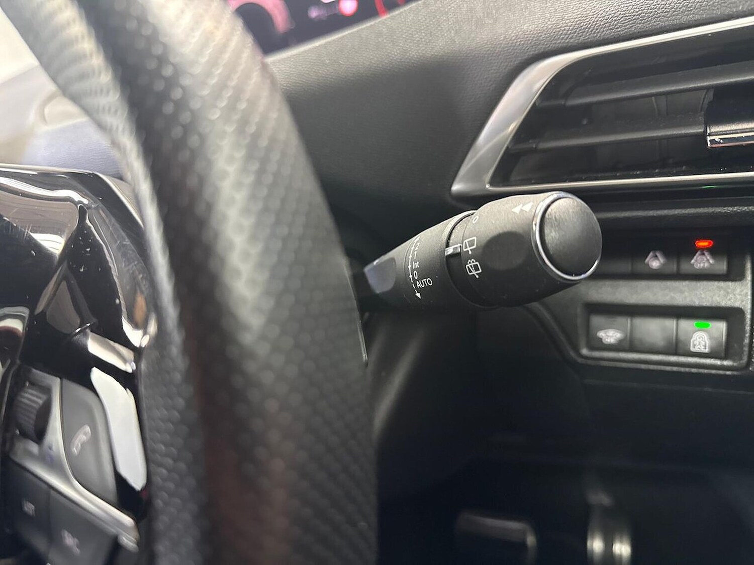 Used Peugeot 3008 2023 for sale - 78191873: Photo 29