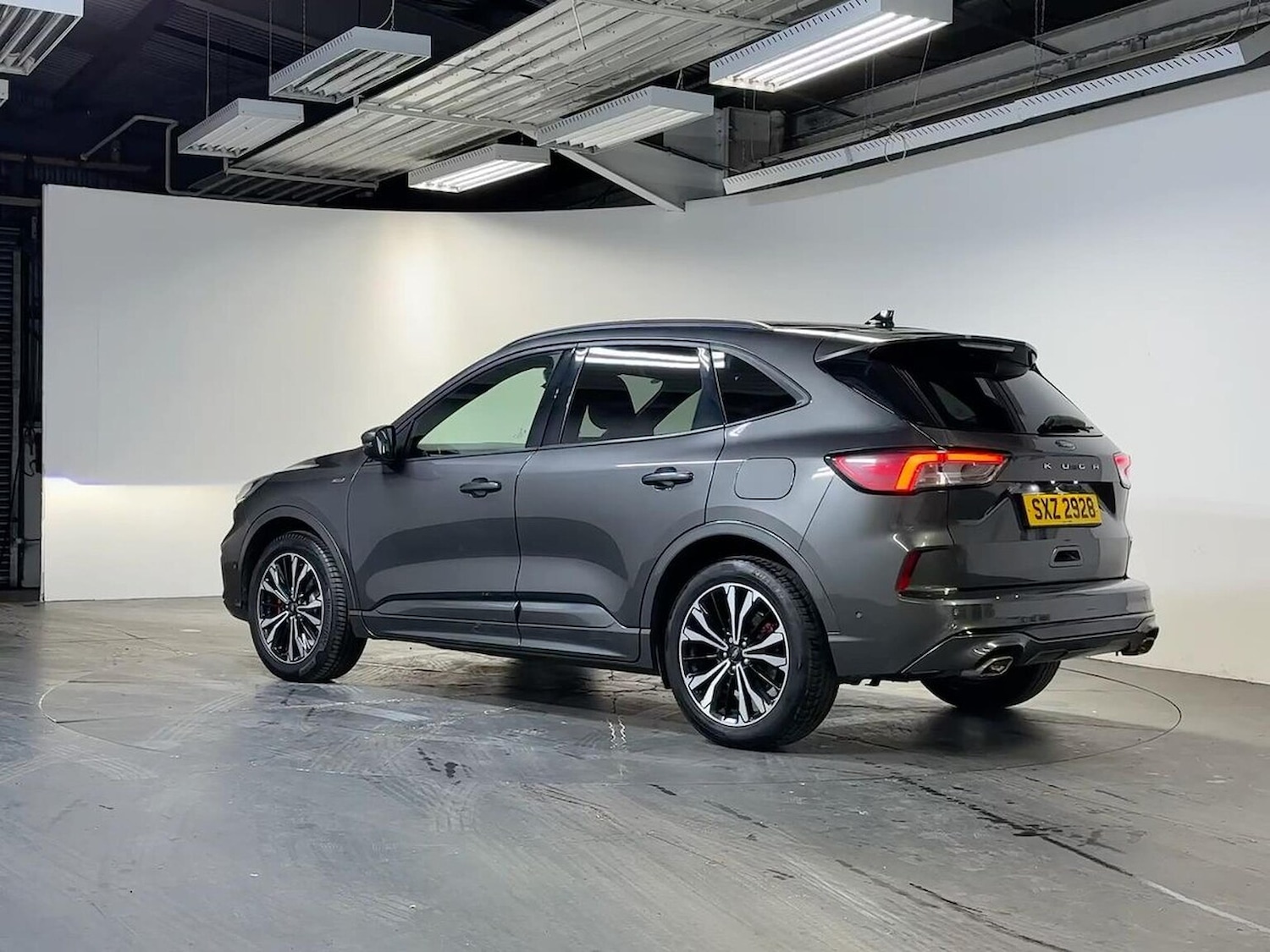 Used Ford Kuga 2020 for sale - 77061586: Photo 2