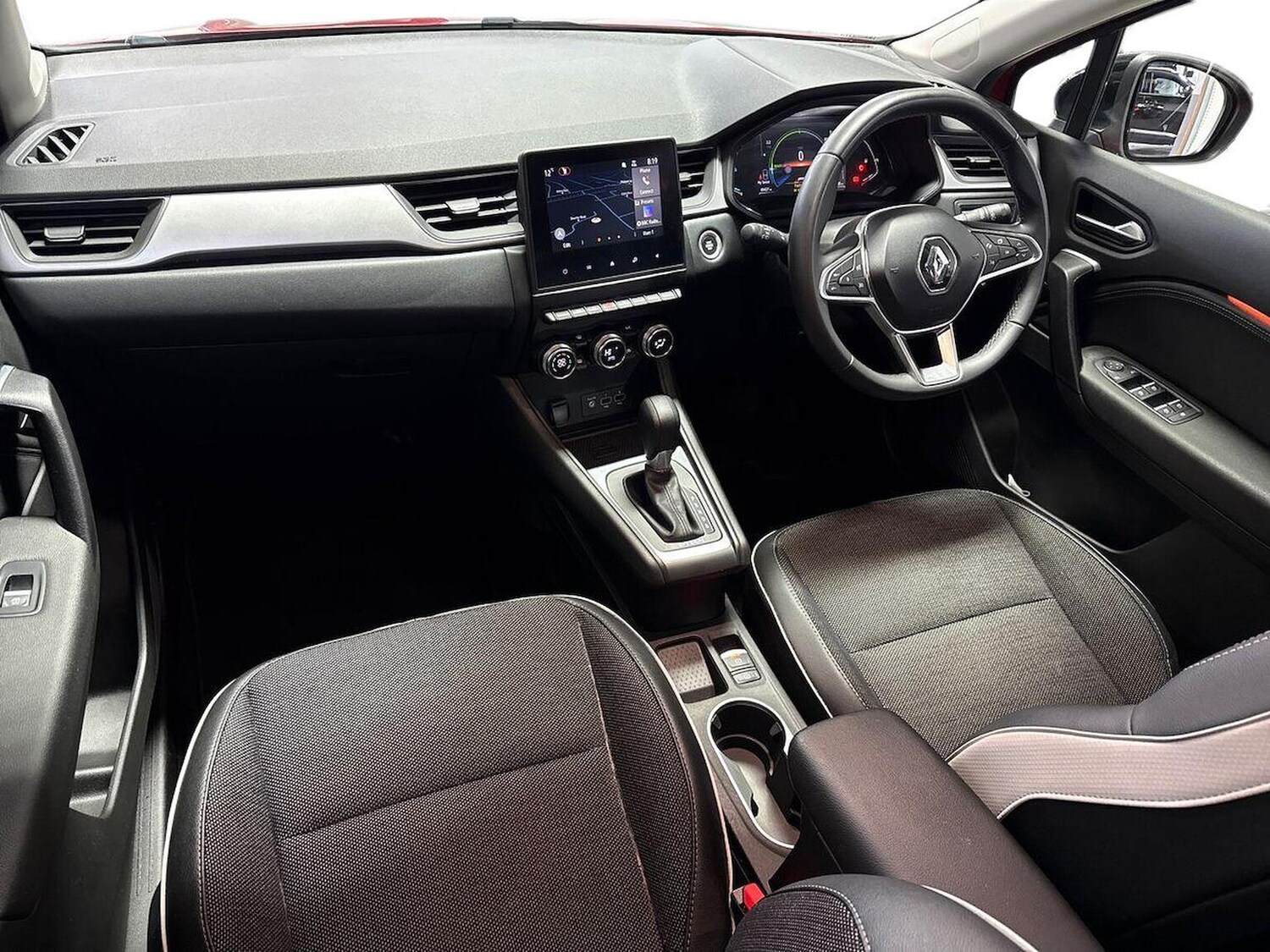 Used Renault Captur 2023 for sale - 78192057: Photo 10